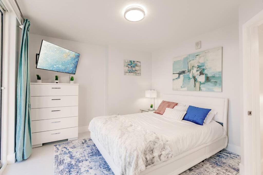 Upscale Brickell 3 Bedroom With Water Views And Free Parking Miami Exteriér fotografie