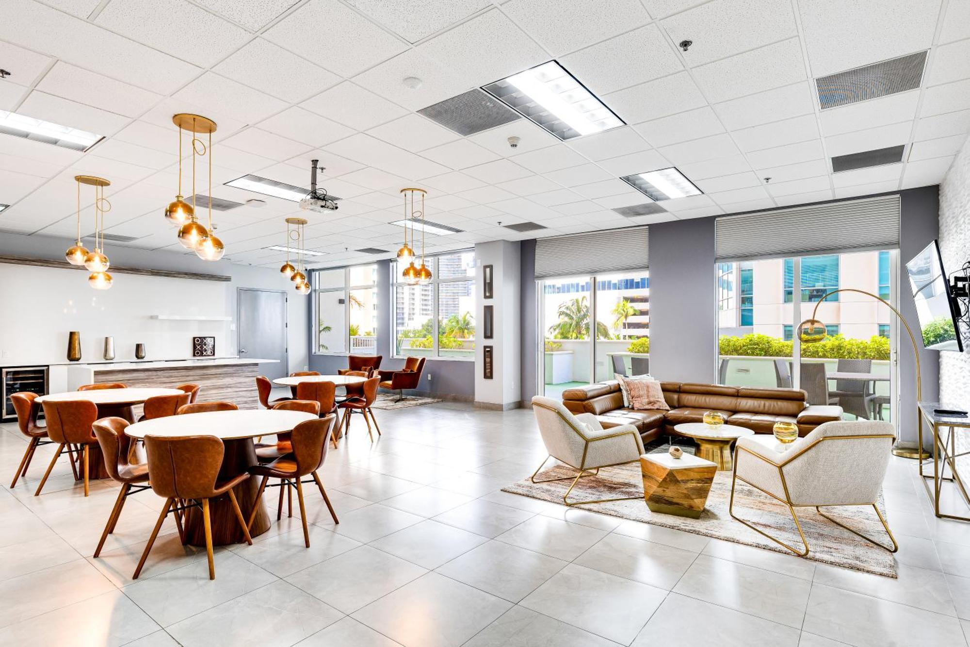 Upscale Brickell 3 Bedroom With Water Views And Free Parking Miami Exteriér fotografie