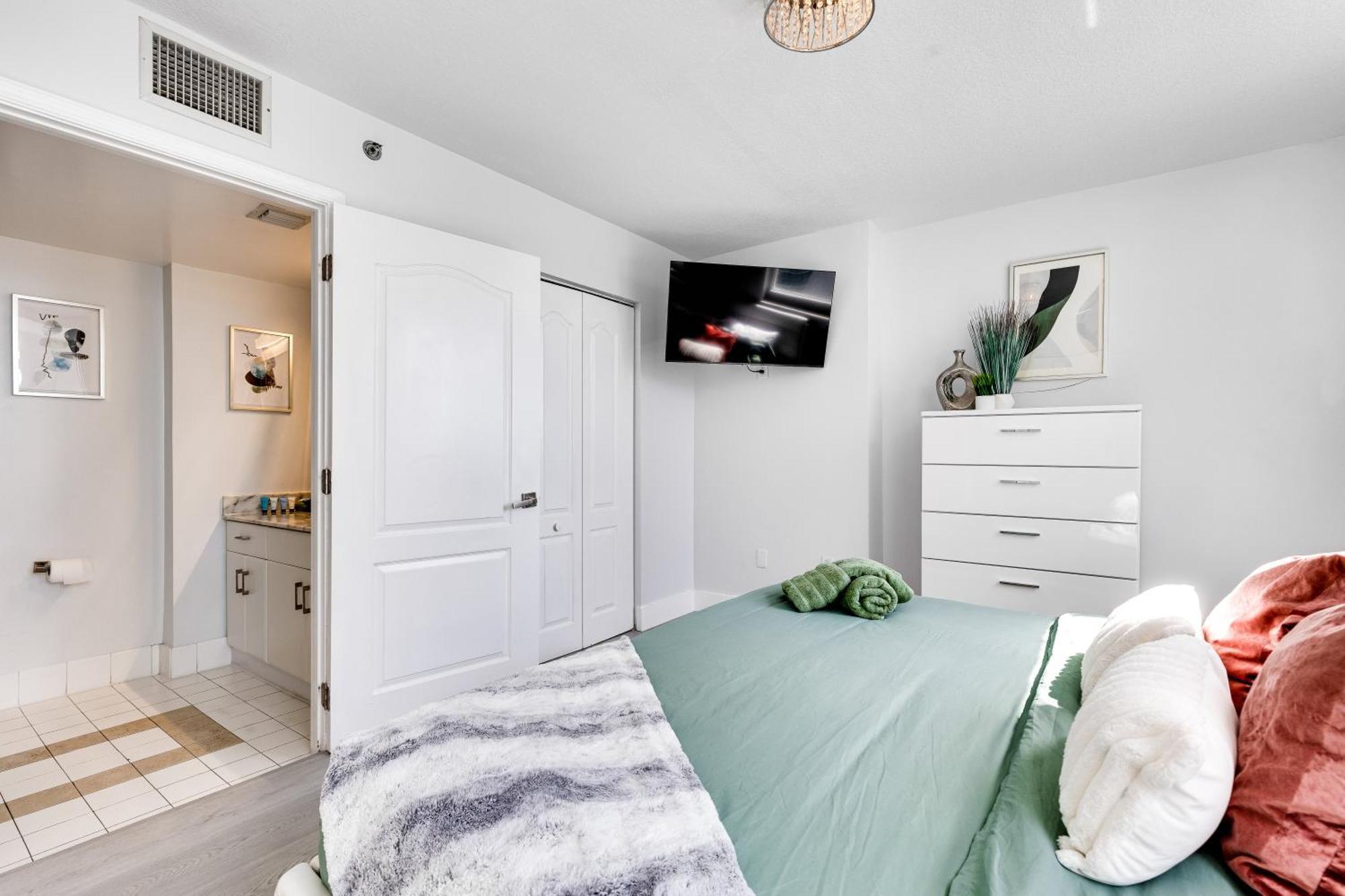 Upscale Brickell 3 Bedroom With Water Views And Free Parking Miami Exteriér fotografie
