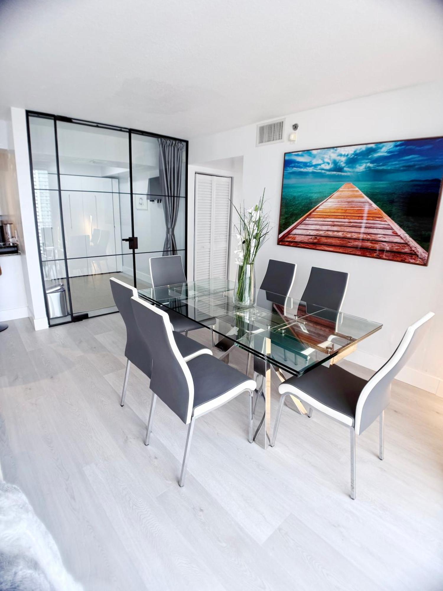 Upscale Brickell 3 Bedroom With Water Views And Free Parking Miami Exteriér fotografie
